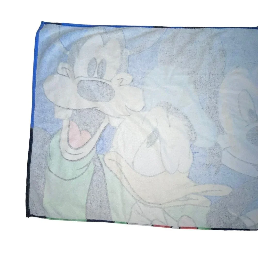 Vintage Walt Disney Mickey Mouse Unlimited Beach Towel Donald Goofy Pluto